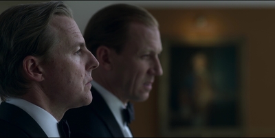 THE_CROWN_-_E3X01_OLDING_451.jpg