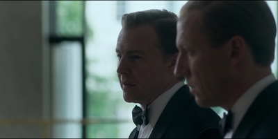 THE_CROWN_-_E3X01_OLDING_465.jpg
