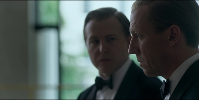 THE_CROWN_-_E3X01_OLDING_471.jpg