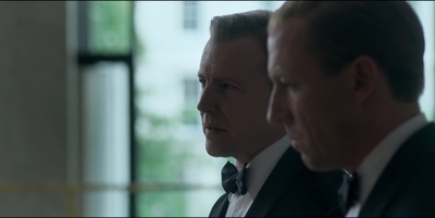 THE_CROWN_-_E3X01_OLDING_490.jpg