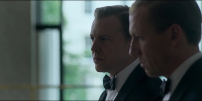 THE_CROWN_-_E3X01_OLDING_495.jpg