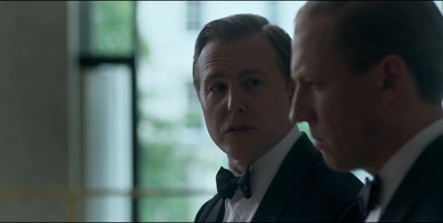 THE_CROWN_-_E3X01_OLDING_508.jpg