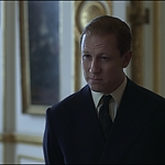THE_CROWN_-_E3X01_OLDING_078.jpg