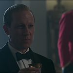 THE_CROWN_-_E3X01_OLDING_156.jpg