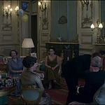 THE_CROWN_-_E3X01_OLDING_179.jpg