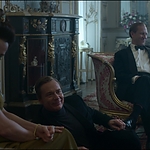 THE_CROWN_-_E3X01_OLDING_185.jpg