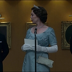 THE_CROWN_-_E3X01_OLDING_294.jpg