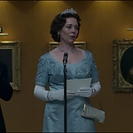 THE_CROWN_-_E3X01_OLDING_300.jpg