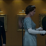 THE_CROWN_-_E3X01_OLDING_306.jpg