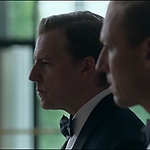 THE_CROWN_-_E3X01_OLDING_392.jpg