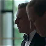 THE_CROWN_-_E3X01_OLDING_417.jpg