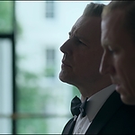 THE_CROWN_-_E3X01_OLDING_481.jpg