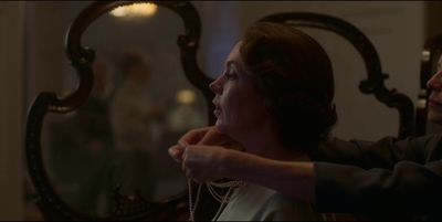 THE_CROWN_-_E3X02_MARGARETOLOGY_011.jpg