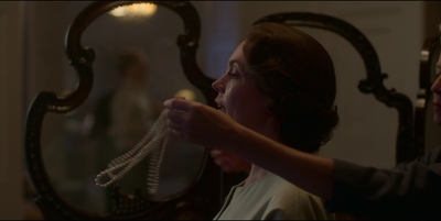 THE_CROWN_-_E3X02_MARGARETOLOGY_013.jpg