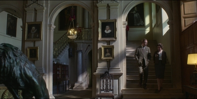 THE_CROWN_-_E3X02_MARGARETOLOGY_048.jpg
