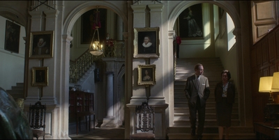 THE_CROWN_-_E3X02_MARGARETOLOGY_052.jpg