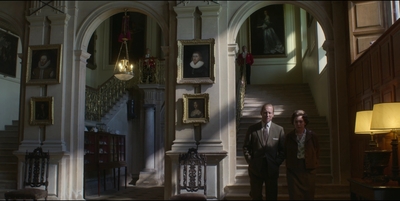THE_CROWN_-_E3X02_MARGARETOLOGY_057.jpg