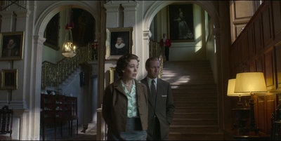 THE_CROWN_-_E3X02_MARGARETOLOGY_066.jpg