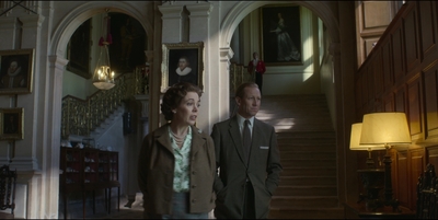 THE_CROWN_-_E3X02_MARGARETOLOGY_067.jpg