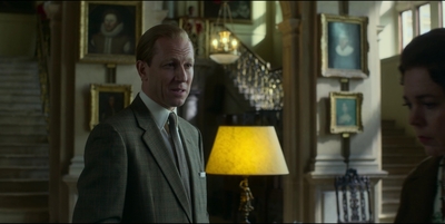 THE_CROWN_-_E3X02_MARGARETOLOGY_117.jpg