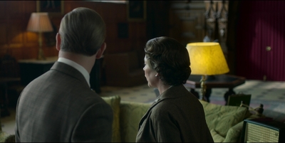 THE_CROWN_-_E3X02_MARGARETOLOGY_180.jpg