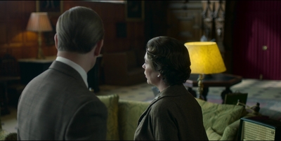 THE_CROWN_-_E3X02_MARGARETOLOGY_181.jpg