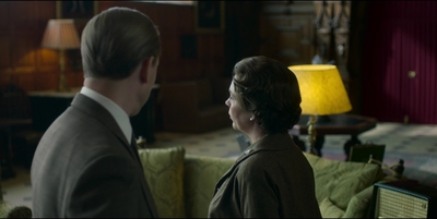 THE_CROWN_-_E3X02_MARGARETOLOGY_182.jpg