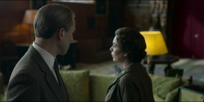 THE_CROWN_-_E3X02_MARGARETOLOGY_198.jpg