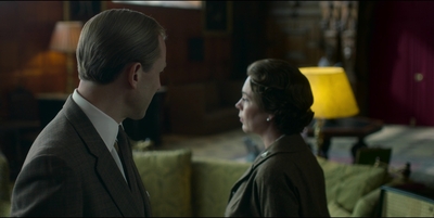 THE_CROWN_-_E3X02_MARGARETOLOGY_199.jpg