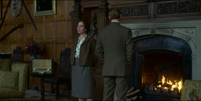 THE_CROWN_-_E3X02_MARGARETOLOGY_206.jpg