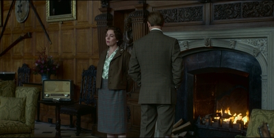 THE_CROWN_-_E3X02_MARGARETOLOGY_208.jpg
