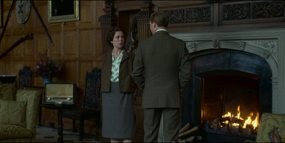 THE_CROWN_-_E3X02_MARGARETOLOGY_218.jpg