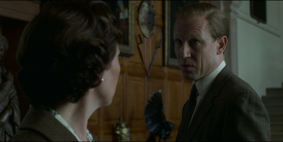 THE_CROWN_-_E3X02_MARGARETOLOGY_337.jpg