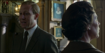 THE_CROWN_-_E3X02_MARGARETOLOGY_378.jpg