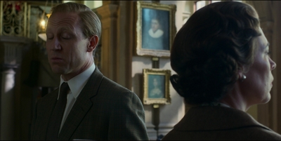 THE_CROWN_-_E3X02_MARGARETOLOGY_381.jpg