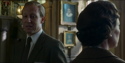 THE_CROWN_-_E3X02_MARGARETOLOGY_382.jpg