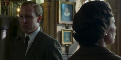 THE_CROWN_-_E3X02_MARGARETOLOGY_393.jpg