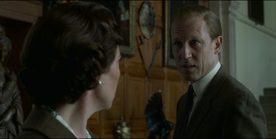 THE_CROWN_-_E3X02_MARGARETOLOGY_457.jpg