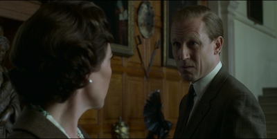 THE_CROWN_-_E3X02_MARGARETOLOGY_461.jpg