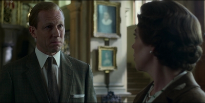 THE_CROWN_-_E3X02_MARGARETOLOGY_517.jpg