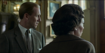 THE_CROWN_-_E3X02_MARGARETOLOGY_537.jpg
