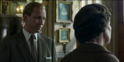 THE_CROWN_-_E3X02_MARGARETOLOGY_554.jpg