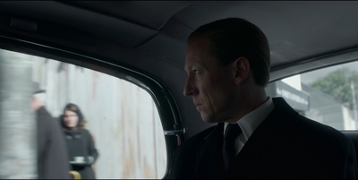 THE_CROWN_-_E3X03_ABERFAN_031.jpg
