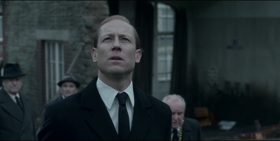 THE_CROWN_-_E3X03_ABERFAN_064.jpg