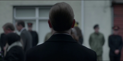 THE_CROWN_-_E3X03_ABERFAN_086.jpg