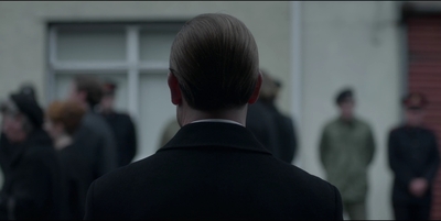 THE_CROWN_-_E3X03_ABERFAN_116.jpg