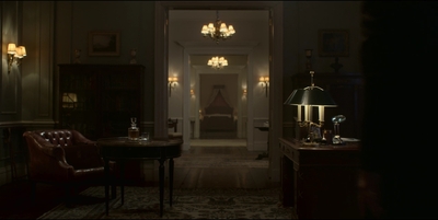 THE_CROWN_-_E3X03_ABERFAN_235.jpg