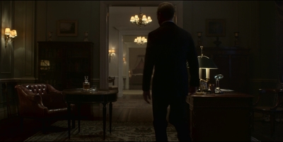 THE_CROWN_-_E3X03_ABERFAN_239.jpg