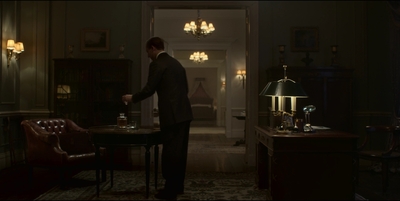 THE_CROWN_-_E3X03_ABERFAN_244.jpg