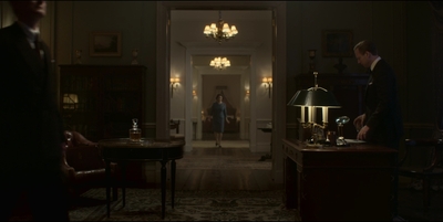 THE_CROWN_-_E3X03_ABERFAN_288.jpg